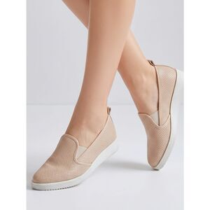 EVERLANE | Street Shoe Perforated Blush Pink Tan Slip On Sneaker Women’s Size 8